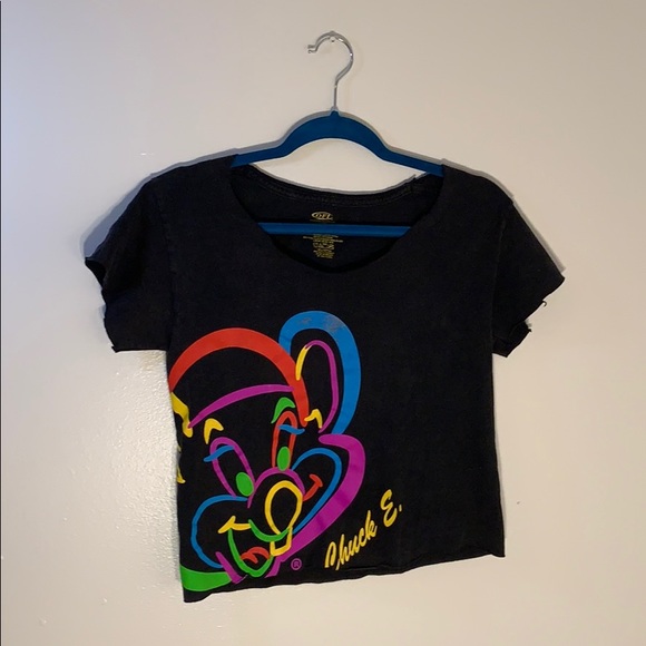 Chuck E. Cheese Crop Top - Picture 4 of 6